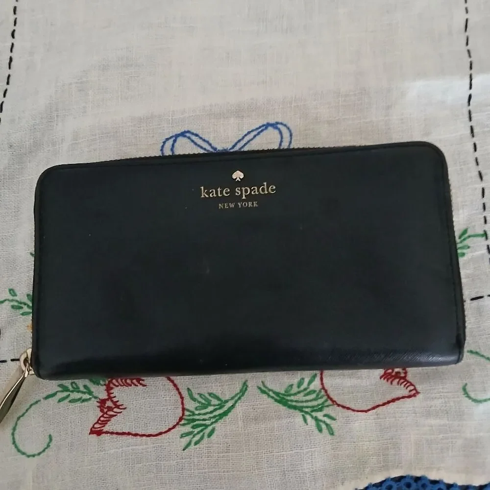 Kate Spade Black Wallet